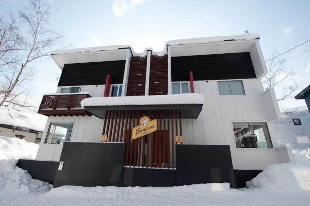 Shirokuma Chalets Hirafu Exterior photo